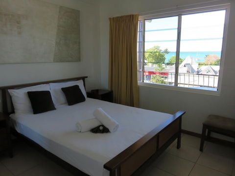 Airlie Beach Apartments - Sunshine Coast Guide 2