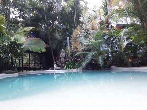 Alaya Escape - Sunshine Coast Guide 0