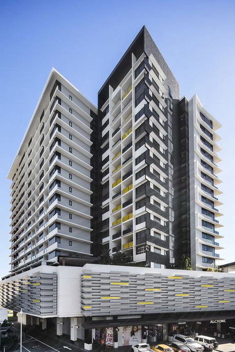 Alcyone Hotel Residences - Sunshine Coast Guide 3