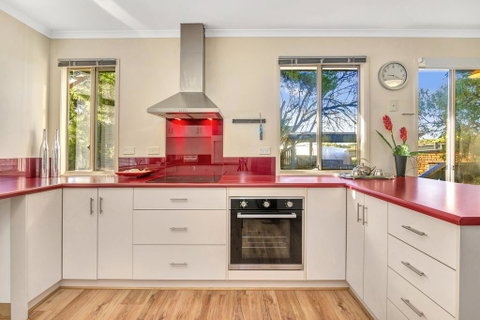 All Decked Out - Sunshine Coast Guide 2