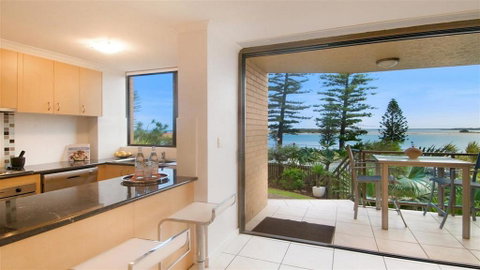 Allamanda U2, - Awesome Location - - Sunshine Coast Guide 0