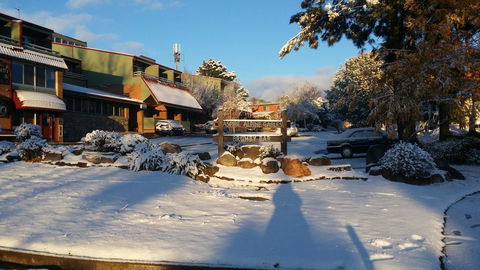 Alpine Gables 33 - Sunshine Coast Guide 1