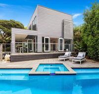 Amalfi Dream - Luxury Villa with Pool and Spa walk to beach and shops - Sunshine Coast Guide