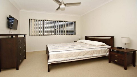 Amalfi Unit 11, - Above All Else - 50 King Street - Sunshine Coast Guide 1
