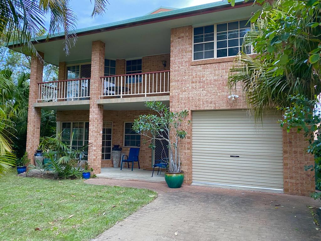 Red Rock NSW Sunshine Coast Guide