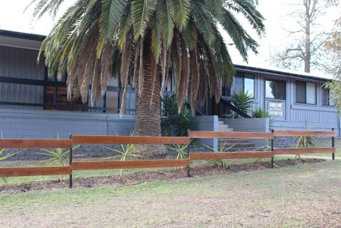 Amble Inn - Sunshine Coast Guide 0