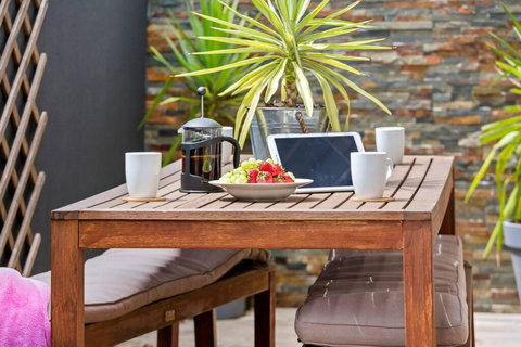 AMORE A Tranquil Retreat With Couples Spa - Sunshine Coast Guide 3