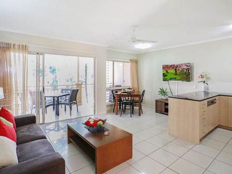Amphora Laleuca Apartment - Sunshine Coast Guide 2