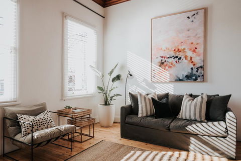 Apartments On Belmore - The Ledger - Sunshine Coast Guide 0