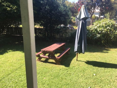 Apollo Bay Backpackers - Sunshine Coast Guide 2