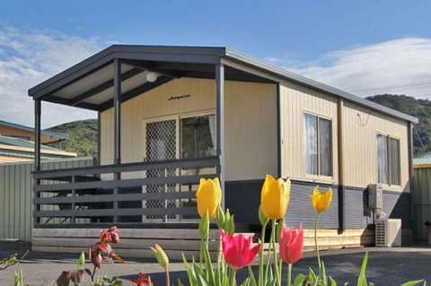 Apollo Bay Holiday Park - Sunshine Coast Guide 0