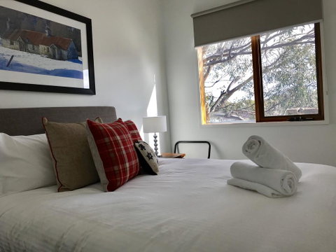 Apres - Sunshine Coast Guide 3