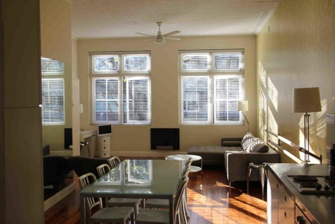 Apt - Dance Loft Conversion - Sunshine Coast Guide 0
