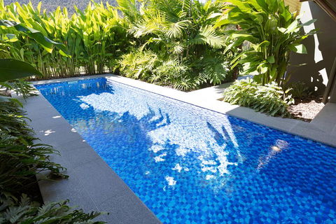 Aqua - At Funnel Bay - Sunshine Coast Guide 3