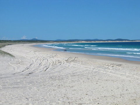 Aquarius Apartment 4 - Sunshine Coast Guide 2