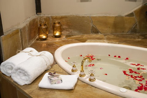Aquila Nova Resort - Sunshine Coast Guide 3