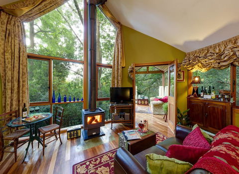 Arcadia Cottages - Sunshine Coast Guide 0