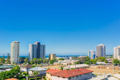 Argyle On The Park - Sunshine Coast Guide 2