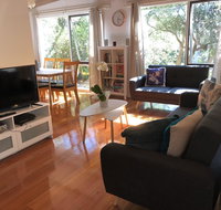 Ariel's Beach House - Sunshine Coast Guide