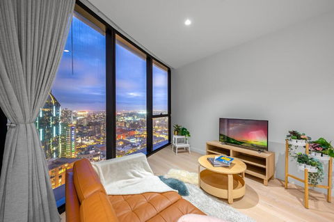 Luxurious Sapphire 1 Bed 1 Bath Residence - Sunshine Coast Guide 0