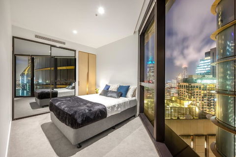 Luxurious Sapphire 1 Bed 1 Bath Residence - Sunshine Coast Guide 1