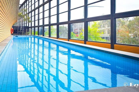 Luxury Apartment In Mel East With Special Kids Bed - Sunshine Coast Guide 0