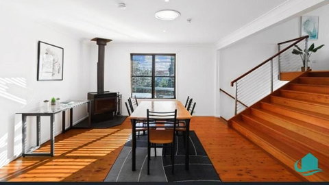 Macquarie Paradise - Family Entertainer - Sunshine Coast Guide 2