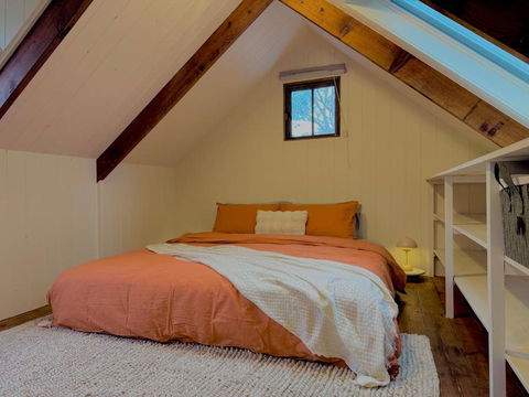 Maccys Cottages - Sunshine Coast Guide 3