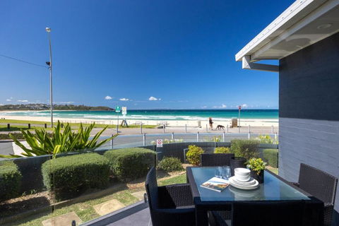 Mariners 3 - Sunshine Coast Guide 2