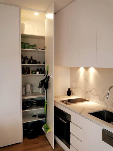 Marvellous Middle Park Luxury Loft View - Sunshine Coast Guide 1