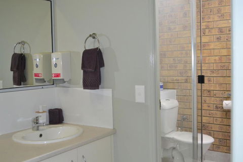 Matilda Motel - Sunshine Coast Guide 2