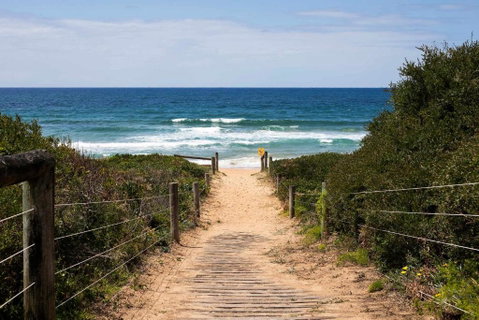 Mona Vale Surf To Tee - Sunshine Coast Guide 1