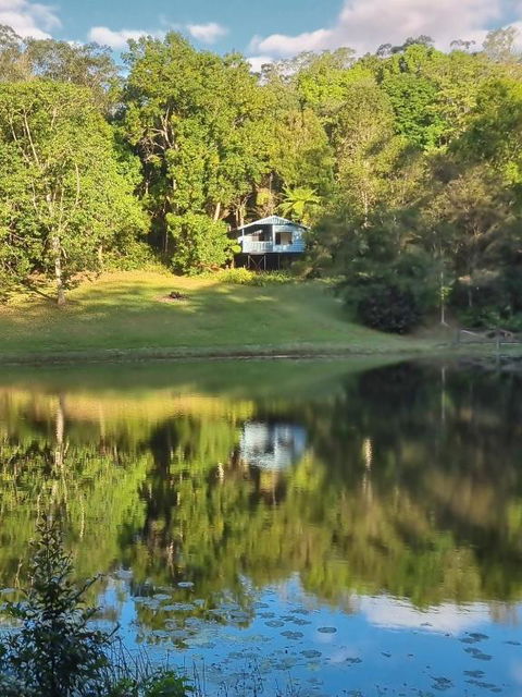 Montville Country Cabins - Sunshine Coast Guide 0