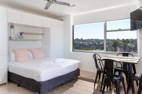 Mosman Bay Magic - Harbourview Studio With Rooftop - Sunshine Coast Guide 2