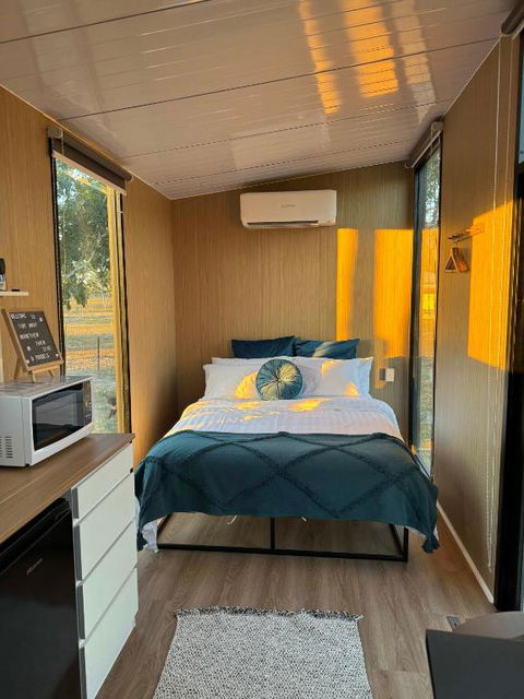 Mountview Getaway By Tiny Away - Sunshine Coast Guide 3