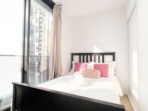 MY80 Apartment Located In The Inner Of Melbourne CBD - Sunshine Coast Guide 2