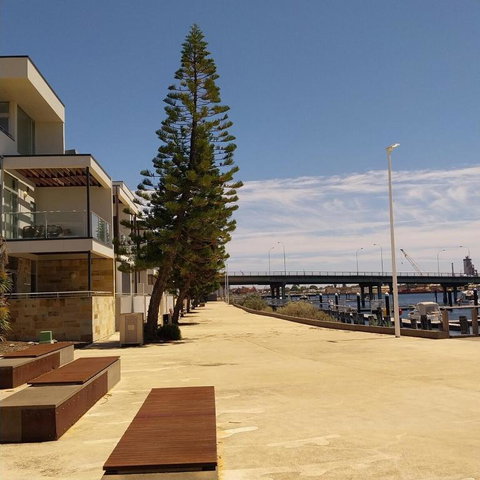New Port South Australia - Sunshine Coast Guide 2