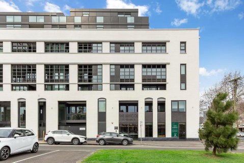North Melbourne Apartments By Urban Rest - Sunshine Coast Guide 3