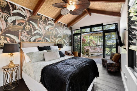 Oasis By Beach Stays - Sunshine Coast Guide 1