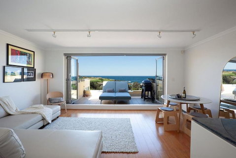 Ocean View Clovelly - Sunshine Coast Guide 0