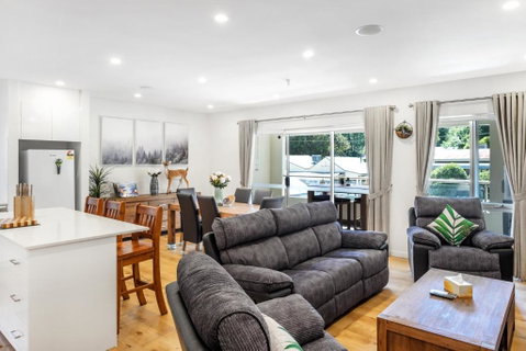 Olinda Two Bedroom Apartment - B2 - Sunshine Coast Guide 3