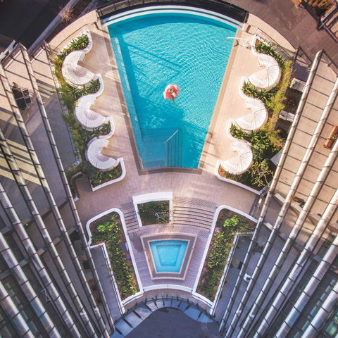 One Global Resorts Green Square - Sunshine Coast Guide 0