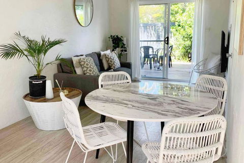 PA1,Great Holiday In Sunshine Beach With Your Pets - Sunshine Coast Guide 0
