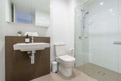 Parliamentary Triangle 1BR Apartment - Sunshine Coast Guide 3