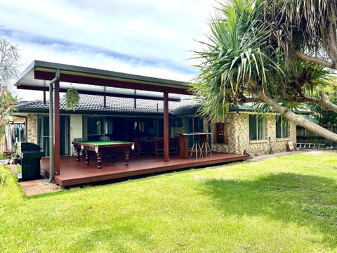 Pandanus Paradise. Newly Renovated 4 Bedroom Home - Sunshine Coast Guide 0