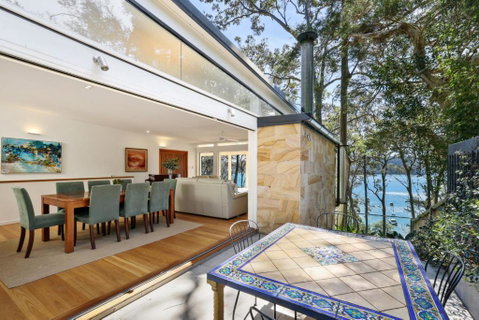 Paradise Villa - Pittwater Views - Sunshine Coast Guide 0