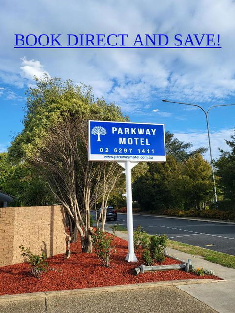 Parkway Motel - Sunshine Coast Guide 0