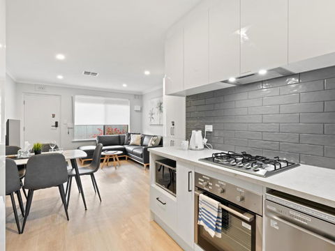 Payneham South Paradise Suite 1 - Sunshine Coast Guide 3