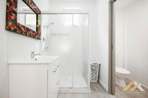 Perfect Entertainer-s Home With Pool - Sunshine Coast Guide 3