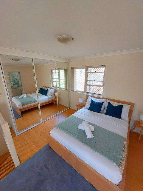 Perfect Room For Students Or Tourists - Sunshine Coast Guide 1